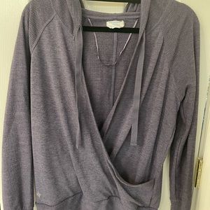 Cute v neck style hoodie dusty purple color